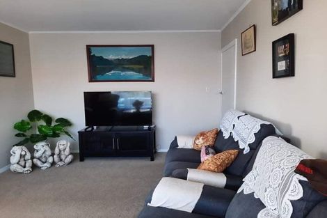 Photo of property in 53 Rowan Avenue, Aranui, Christchurch, 8061