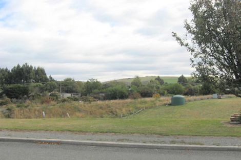 Photo of property in 15 Grove Avenue, Weston, Oamaru, 9401