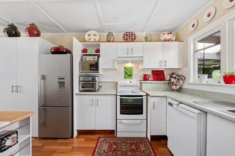 Photo of property in 214 Clayton Road, Mangakakahi, Rotorua, 3015