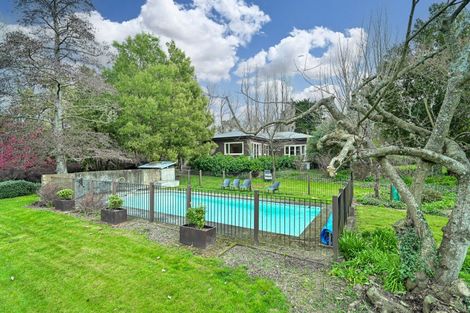 Photo of property in 2524 State Highway 2, Te Hauke, Hastings, 4174