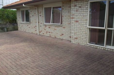 Photo of property in 6 Richfield Crescent, Westgate, Auckland, 0614