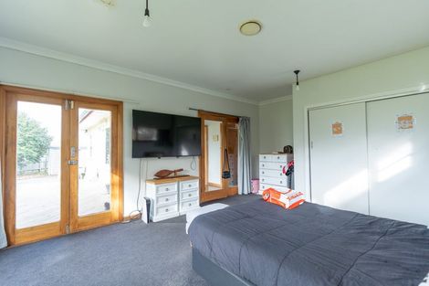 Photo of property in 2 Gloucester Street, Takaro, Palmerston North, 4412