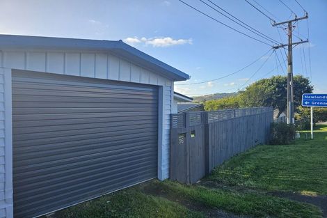 Photo of property in 96 Bracken Road, Paparangi, Wellington, 6037