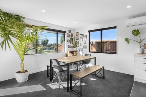 Photo of property in 11 Andesite Drive, Rolleston, 7614