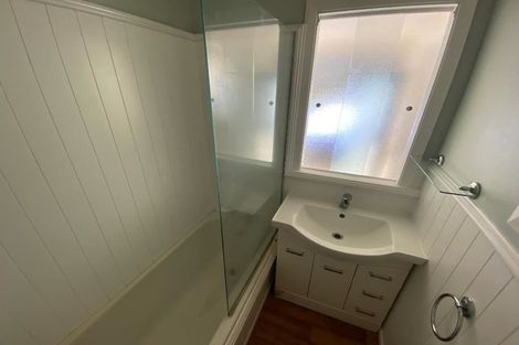 Photo of property in 45 Burns Road, Hospital Hill, Napier, 4110