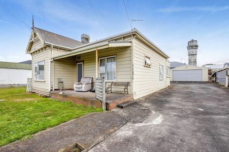 Photo of property in 49 Collins Street, Hawera, 4610