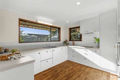 Photo of property in 49 Sabys Road, Halswell, Christchurch, 8025