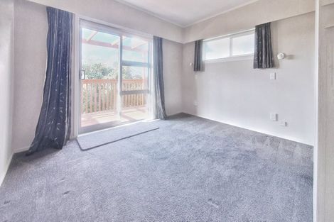 Photo of property in 19 Scott Road, Stanmore Bay, Whangaparaoa, 0932