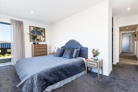 Photo of property in 8 Brett Lane, Jacks Point, Queenstown, 9371