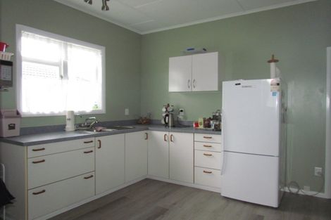 Photo of property in 38 Quinn Road, Levin, 5510