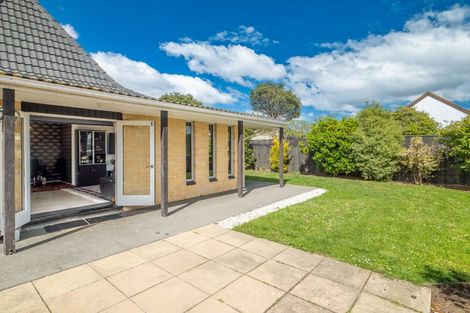 Photo of property in 2/31 Taylors Avenue, Bryndwr, Christchurch, 8052