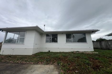 Photo of property in 6 Kenton Lane, Mangere, Auckland, 2022