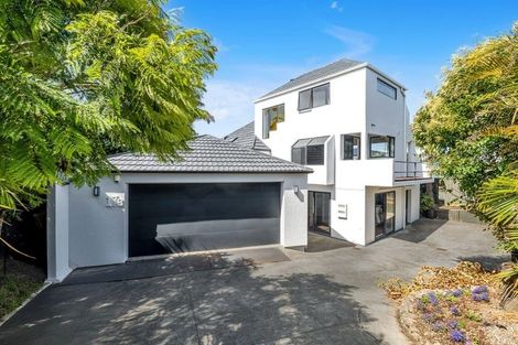 Photo of property in 17b Lynton Road, Bucklands Beach, Auckland, 2012