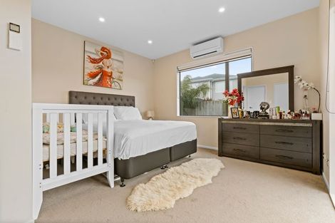 Photo of property in 5 Te Aramanu Crescent, Papakura, 2110