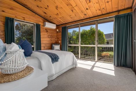 Photo of property in 7 Kanawa Street, Waikanae, 5036