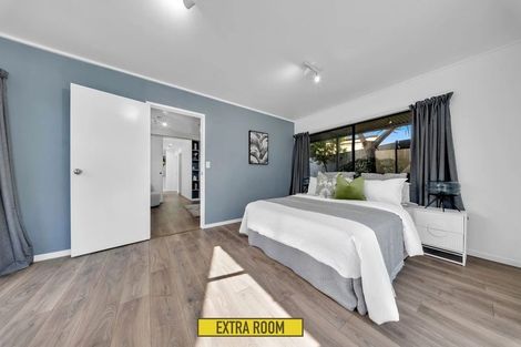 Photo of property in 17b Lynton Road, Bucklands Beach, Auckland, 2012