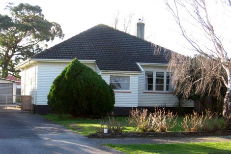 Photo of property in 56 Savage Crescent, West End, Palmerston North, 4412