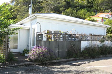 Photo of property in 19 Harper Street, Nelson, 7010