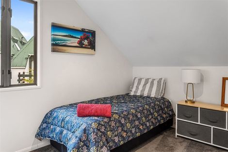 Photo of property in 124 Springfield Road, St Albans, Christchurch, 8014