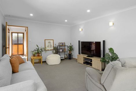 Photo of property in 2/9a Kingham Place, Avonhead, Christchurch, 8042