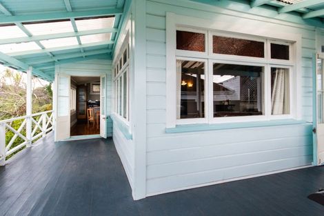 Photo of property in 7a Bay View Road, Bluff Hill, Napier, 4110