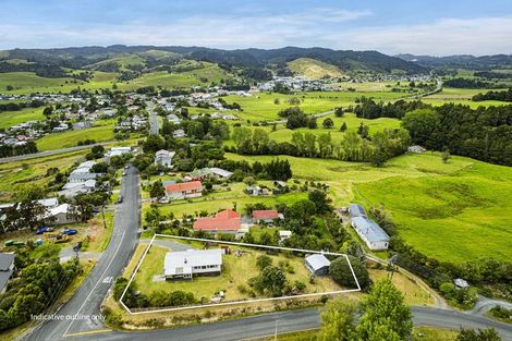 Photo of property in 57 View Road, Hikurangi, 0114