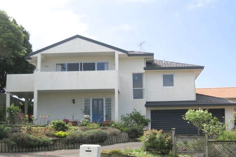 Photo of property in 1/4 Arirang Rise, Pinehill, Auckland, 0632