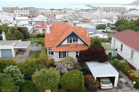 Photo of property in 11 Wharfe Street, South Hill, Oamaru, 9400