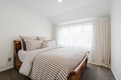 Photo of property in 26 Nielsen Gardens, Rototuna, Hamilton, 3210