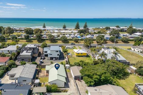 Photo of property in 44b Percy Road, Papamoa Beach, Papamoa, 3118