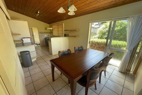 Photo of property in 38 Sequoia Place, Sunnynook, Auckland, 0620