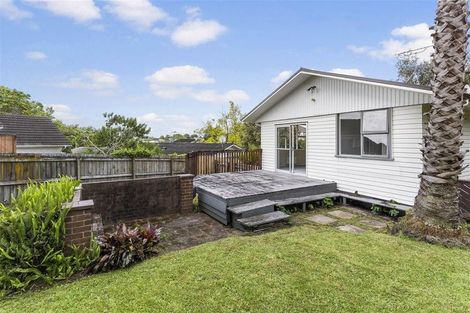 Photo of property in 10 Larne Avenue, Pakuranga Heights, Auckland, 2010