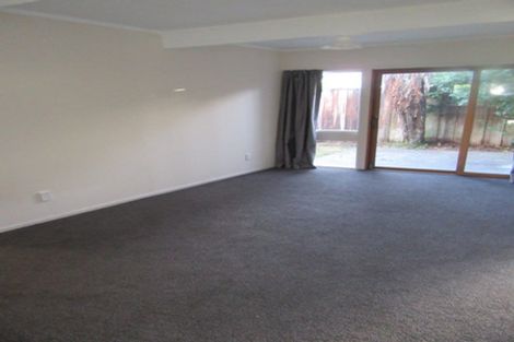 Photo of property in 16 Montana Road, Totara Park, Upper Hutt, 5018