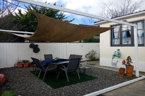 Photo of property in 11 Savage Crescent, Upper Hutt Central, Upper Hutt, 5018