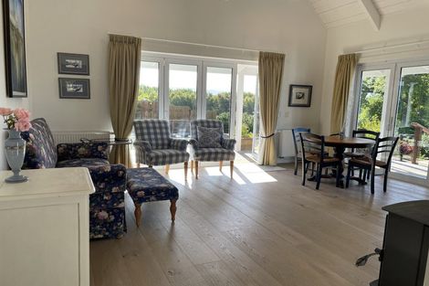 Photo of property in 164 Neudorf Road, Upper Moutere, 7175