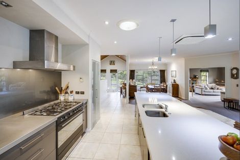 Photo of property in 12 Rochfort Road, Havelock North, 4130