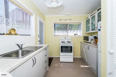 Photo of property in 3/16 Hart Road, Hauraki, Auckland, 0622