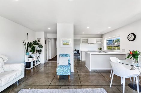 Photo of property in 21 Hendrika Court, Hobsonville, Auckland, 0618