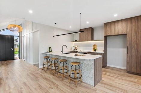 Photo of property in 4 Nau Mai Road, Clevedon, 2582