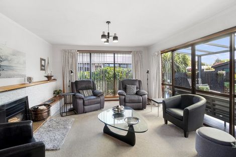 Photo of property in 10 Charles Upham Avenue, Hillmorton, Christchurch, 8025