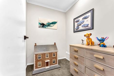 Photo of property in 7/66 Swanson Road, Henderson, Auckland, 0610