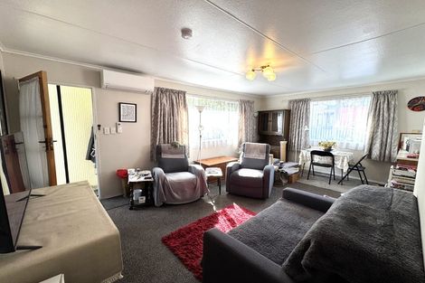 Photo of property in 142 South Street, Feilding, 4702