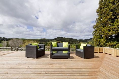 Photo of property in 648 Haruru Road, Kaukapakapa, 0873