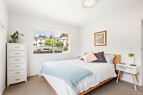 Photo of property in 43 Holt Avenue, Torbay, Auckland, 0630