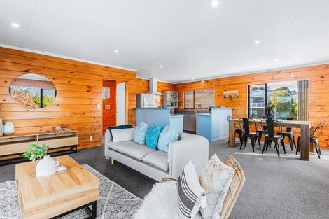 Photo of property in 37 Norman Smith Street, Nukuhau, Taupo, 3330