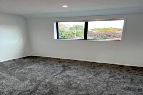 Photo of property in 2/148 Riverside Drive, Waiwhetu, Lower Hutt, 5010