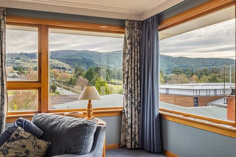 Photo of property in 54 Balmacewen Road, Maori Hill, Dunedin, 9010