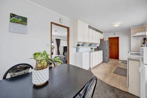 Photo of property in 48a Collins Street, Hawera, 4610