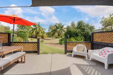 Photo of property in 15 Pitkethley Circle, Pauanui, Hikuai, 3579