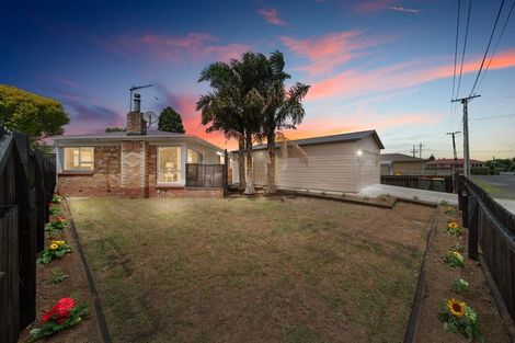 Photo of property in 5 Alma Crescent, Papakura, 2110